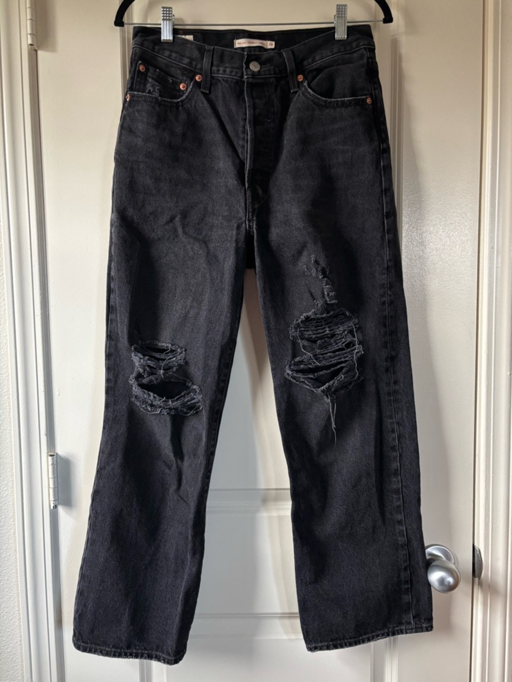 LEVI’S Ribcage Straight Ankle Jeans Black Denim Distressed Women's size 29